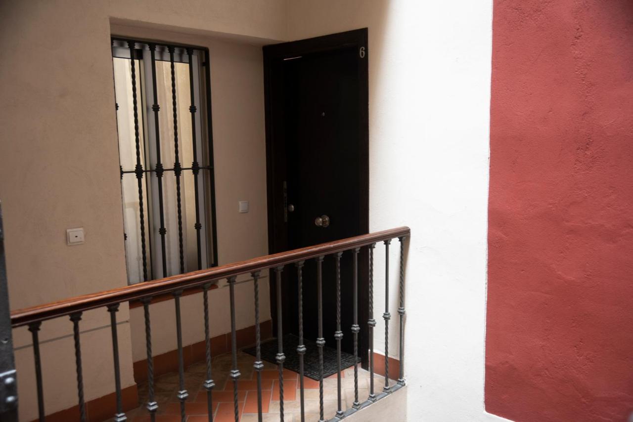 180 Home Apartamento En El Centro Buena Ubicacion Peral Sevilla Exterior foto